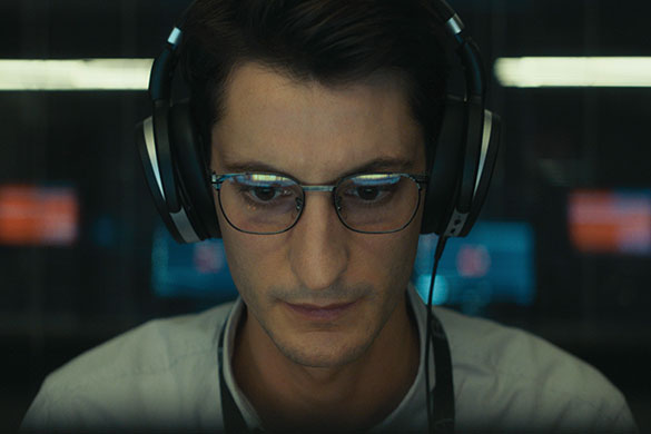 ブラックボックス：音声分析捜査、画像メイン