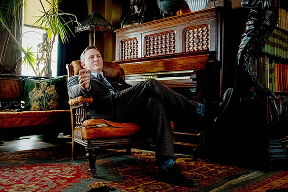 ナイブズ・アウト、画像メイン