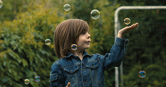 リトル・ガール、画像12