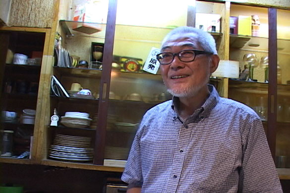 まわる映写機 めぐる人生