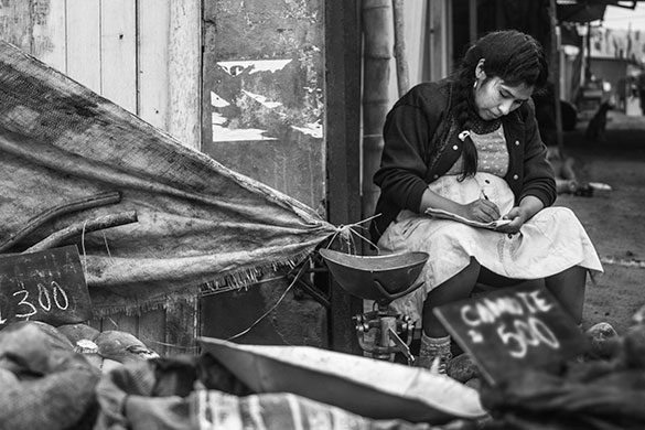 名もなき歌、画像2