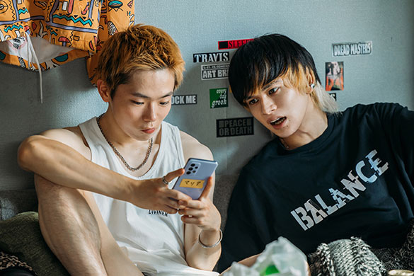 愚か者の身分、画像5