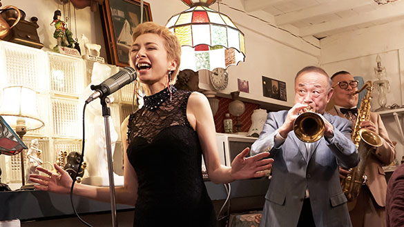 リ、ライト、画像メイン