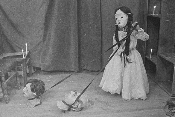 オオカミの家 同時上映：『骨』、画像9